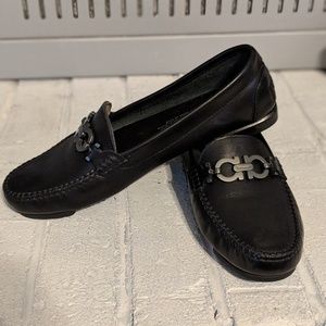 🎉HP🎉Salvato Ferragamo women's sport loafer flats